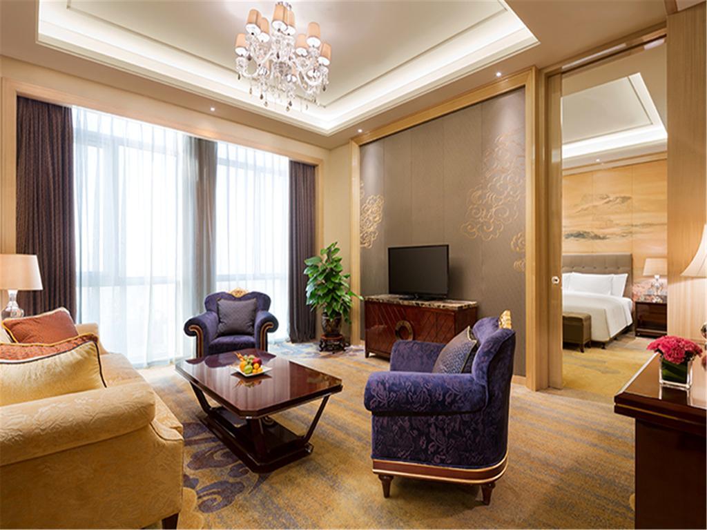 Wanda Realm Fushun Hotel Fushun  Exterior photo