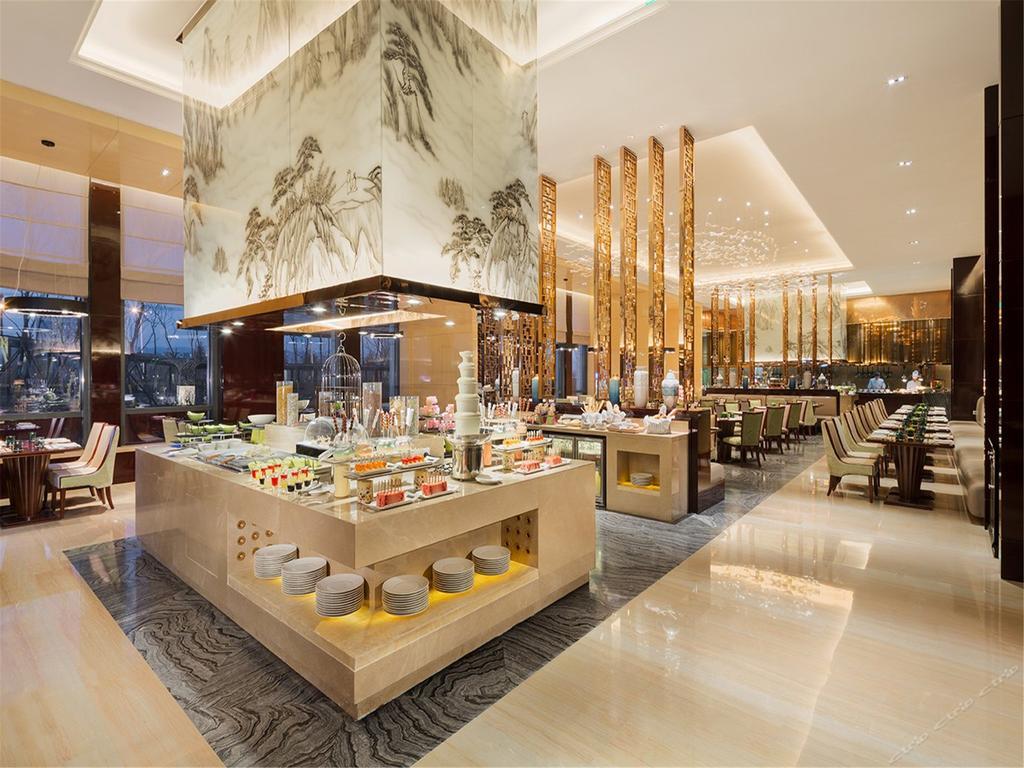 Wanda Realm Fushun Hotel Fushun  Exterior photo